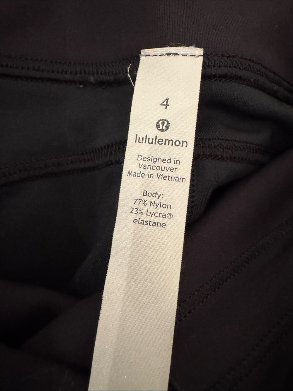 lululemon athletica Black High-Rise Leggings, Wunder Train with pockets 25”